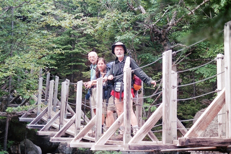 (Photo of the bridge over the Peabody River)